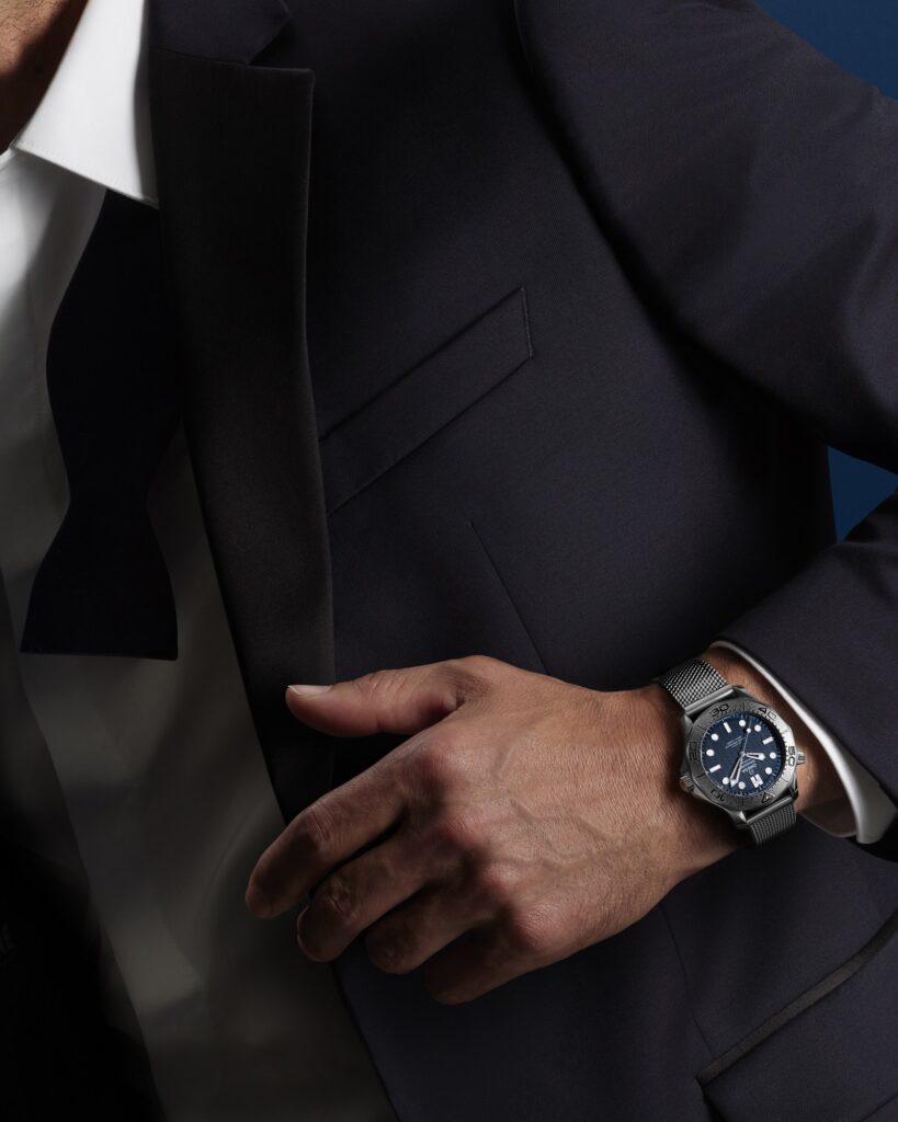 Hero or Villain? Omega’s New 007 Seamasters Make You Choose